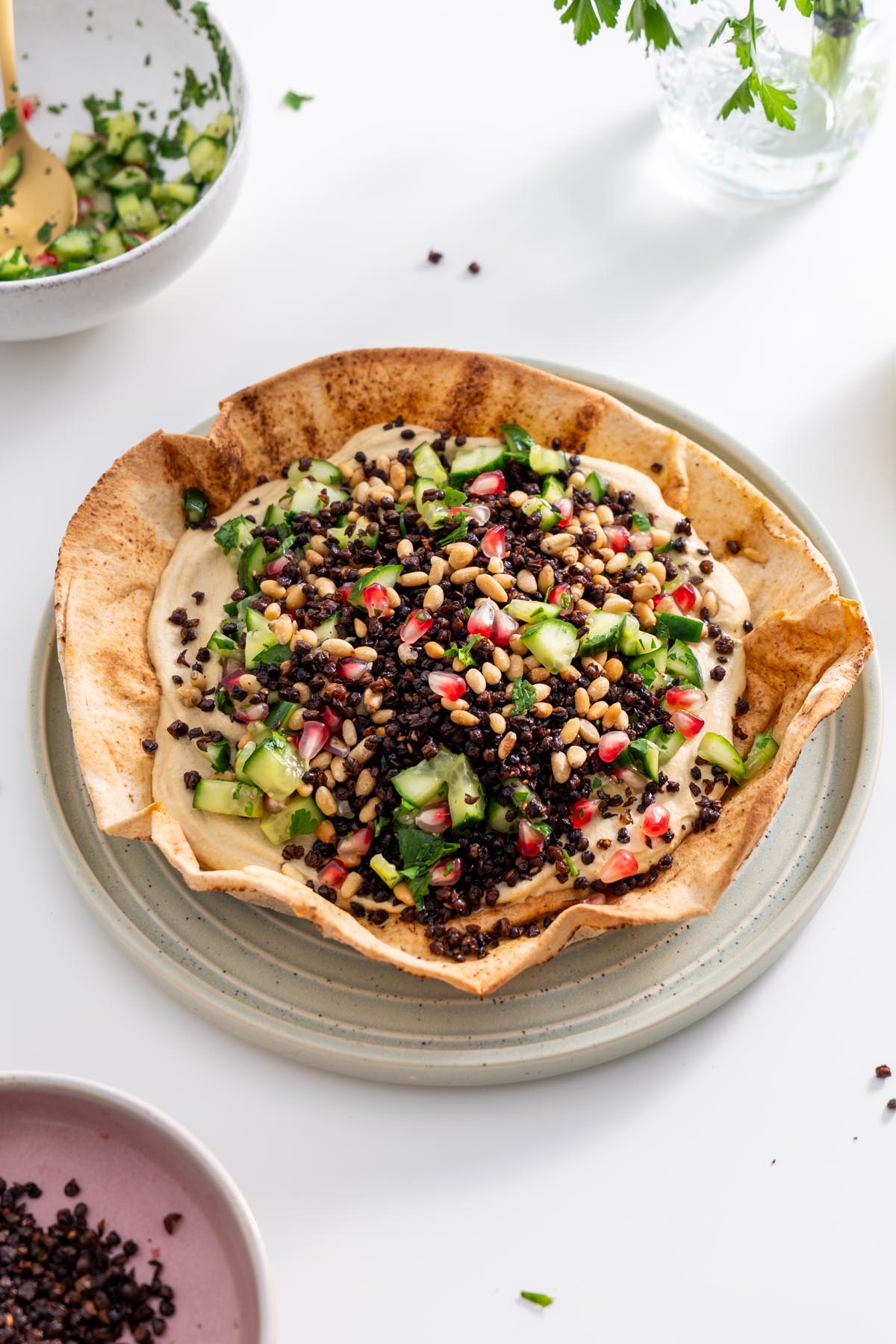 Healthy & Fresh Pita Bowls: Mediterranean Delights for Everyone
